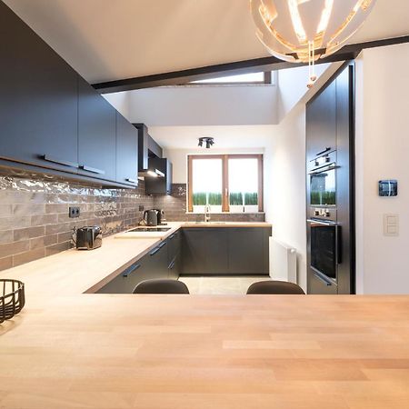 Functional Housings 2 Steps From Grand Place Bruxelles Exterior foto