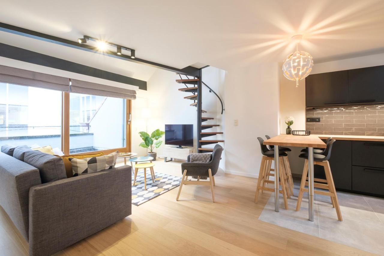 Functional Housings 2 Steps From Grand Place Bruxelles Exterior foto